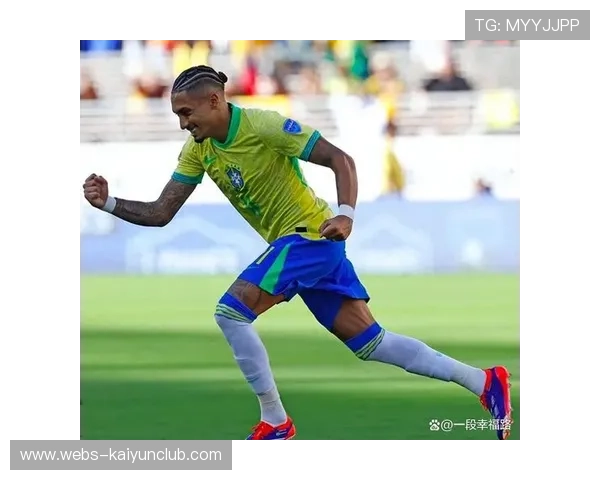 拉菲尼亚弧顶一脚撕裂对方防线 拉菲尼亚弧顶一脚撕裂对方防线